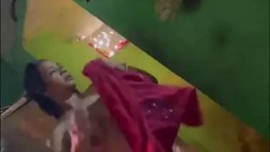 Mature mom after bath naked show before dressing