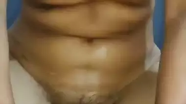 The horny babe takes her lover’s huge dick in her desi pussy