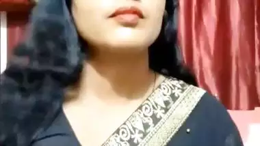 Hindi bhabhi in saree private cam naked show Arini Arora