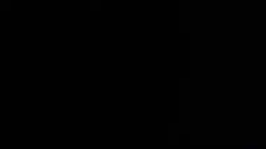 Guy licks GF’s asshole in Indian sex MMS