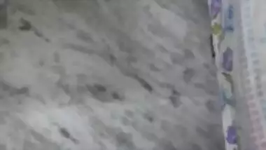 Getting sucked by delhi girl