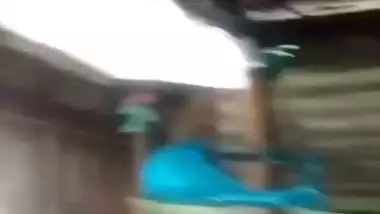 Village bhabhi showing pussy and fingering viral live call