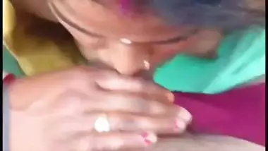 Bihari man fucks asshole of his wife in desi sex video