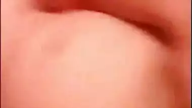 Desi newly married aunty fingering her pussy